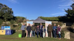 Sunken Gardeners Sunken Garden Society with Mayor of Margate